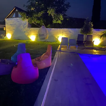 Luxury With Pool In ヴィラ